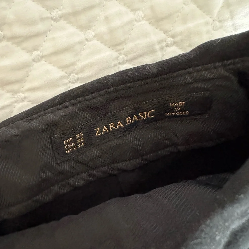Zara skort,Size XS - Picture 3 of 3